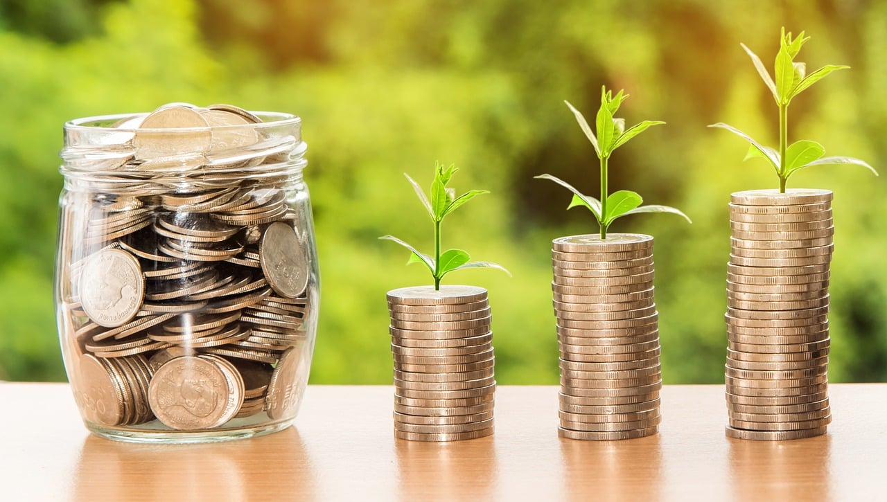 20 trucos increíbles que pueden ahorrarte hasta $100 al mes
