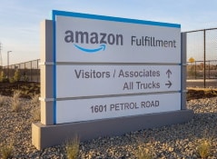 Centro de cumplimiento de Amazon Bakersfield California - 1601 Petrol Road