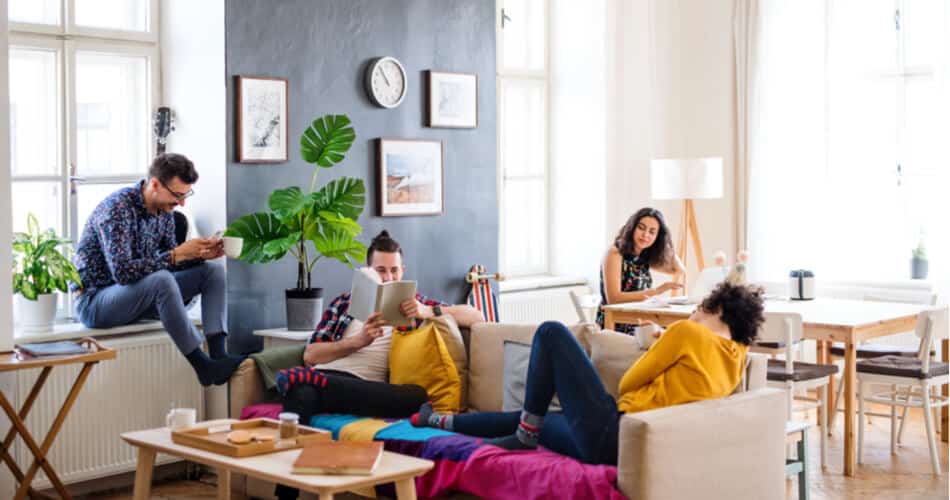 Cómo conseguir un apartamento en la universidad
