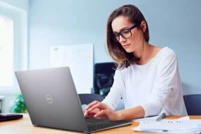 woman on laptop
