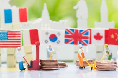 Compare los servicios de transferencia de dinero: 8 factores a considerar