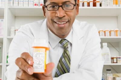 La deuda media de los préstamos estudiantiles de los farmacéuticos en 2022 te sorprenderá