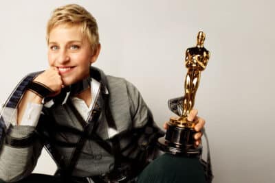Las 6 razones principales por las que Ellen DeGeneres merece ser la Humanitaria del Año