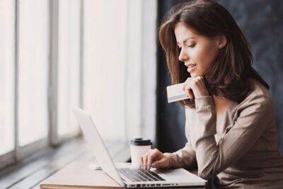 Las mejores cuentas de cheques en línea gratuitas: no se requiere depósito inicial