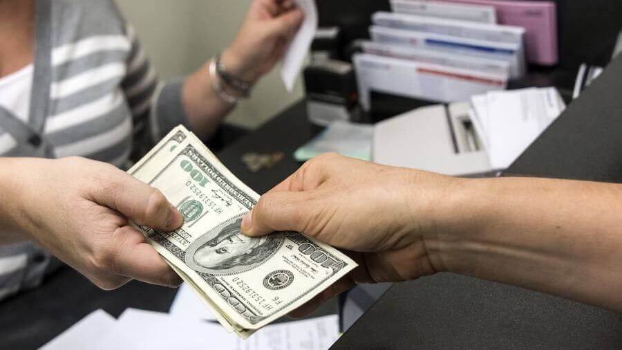 Pago contra reembolso: ¿Qué es y cómo funciona?