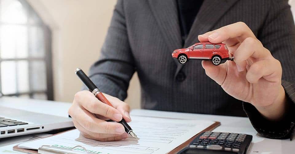 Seguro de automóvil con pago inicial bajo: 6 consejos de expertos para obtener una gran oferta en el seguro de automóvil