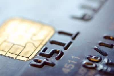 ¿Cómo funcionan los intereses de las tarjetas de crédito?
