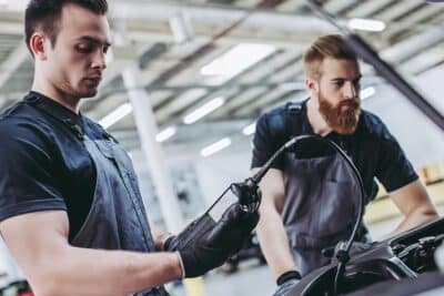 ¿Cuánto debe pagar por una prueba de diagnóstico de automóvil?