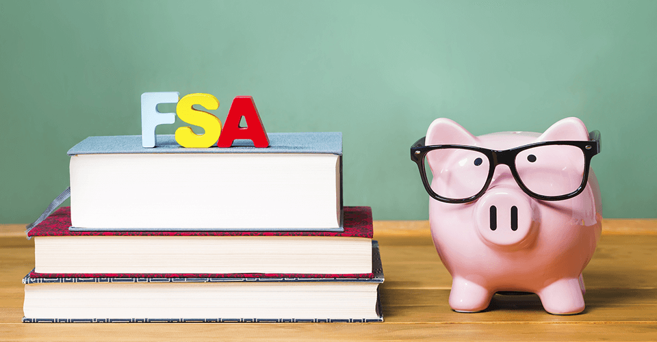 ¿La FAFSA verifica la elegibilidad para cuentas bancarias?