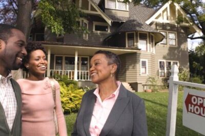 10 preguntas inteligentes para hacer a un agente inmobiliario al comprar una casa