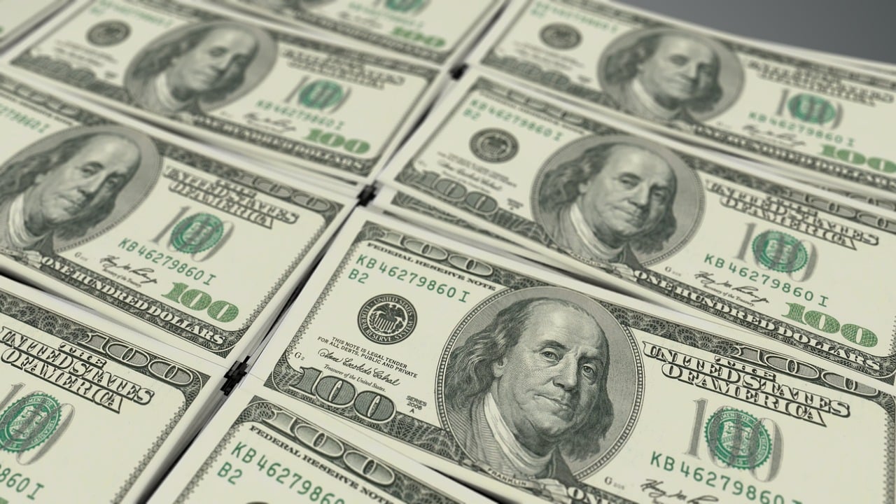 Aprende a detectar el dinero falso
