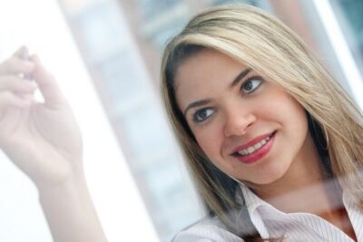 La guía definitiva de finanzas personales para recién licenciados