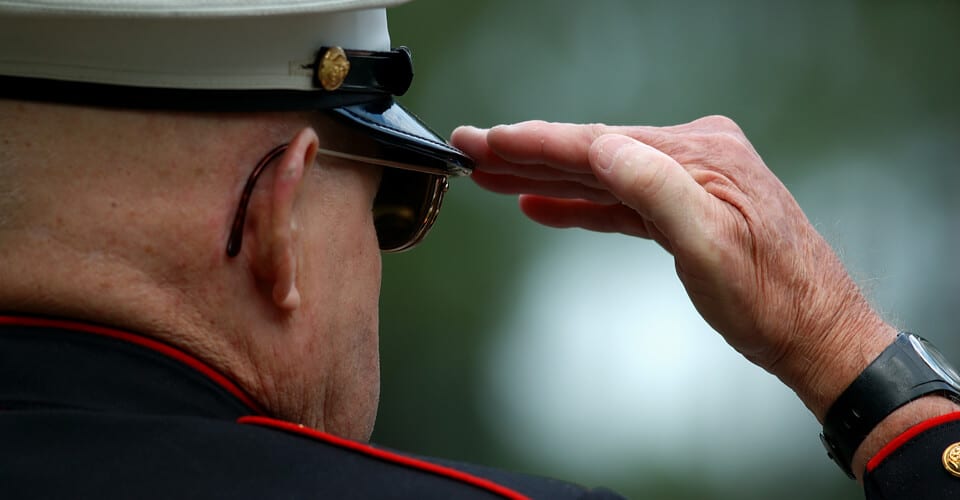 Los mejores préstamos para pequeñas empresas para militares y veteranos en 2022
