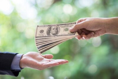 Seguro de coche que devuelve dinero - Cómo obtener dinero de tu seguro
