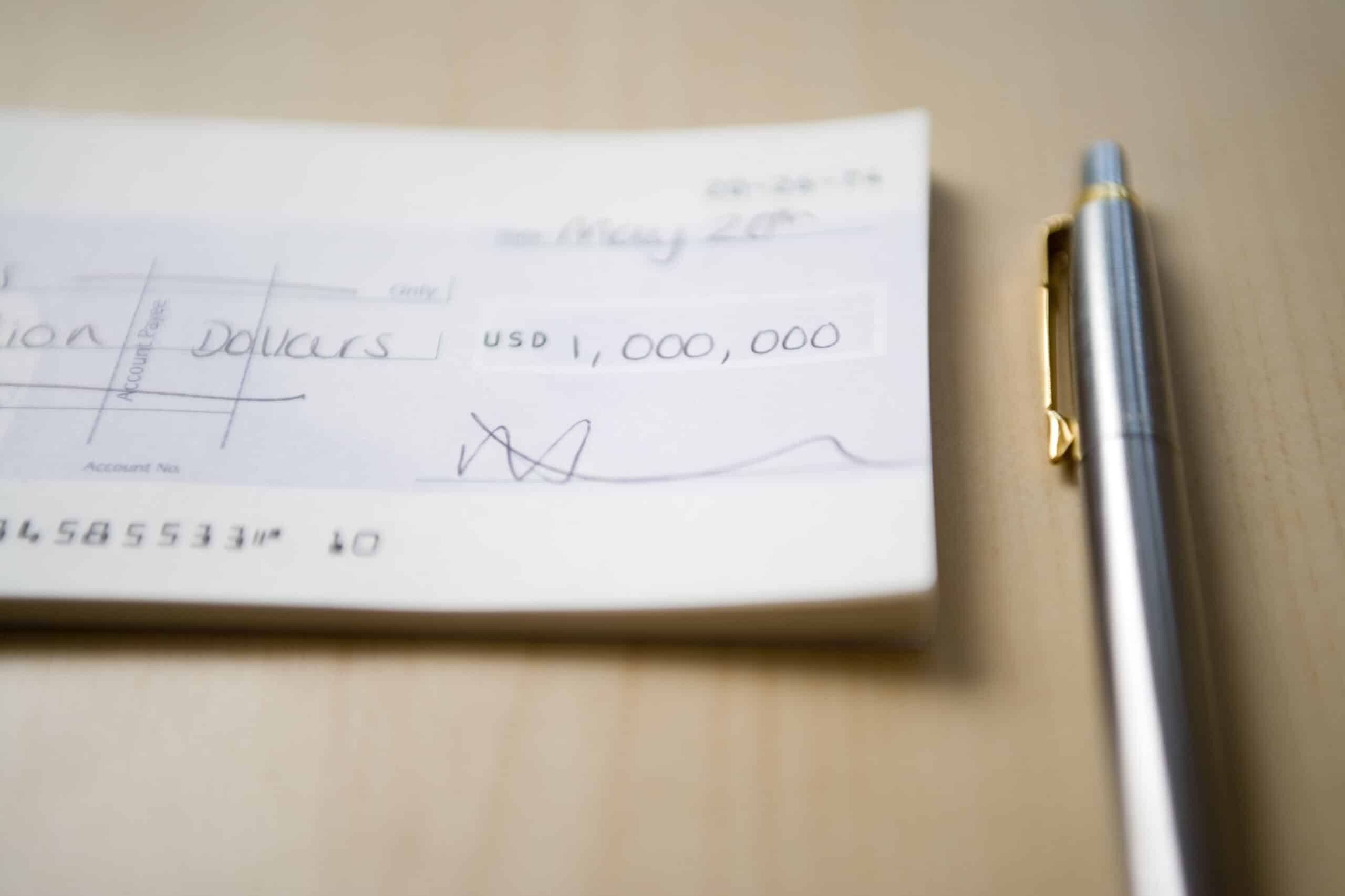 ¿Cómo hacerse millonario? 10 poderosos consejos de los que lo han conseguido