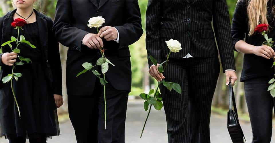 ¿Cubre Medicare los gastos funerarios?