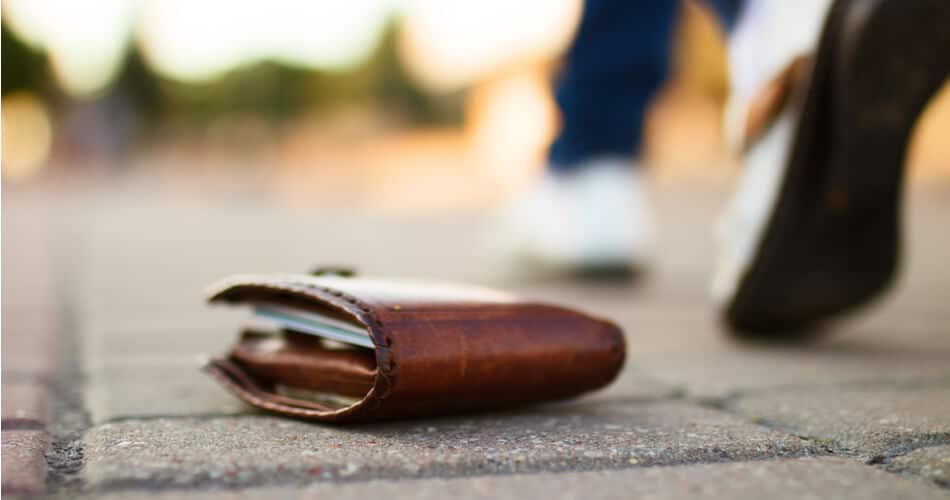 ¿Perdida o robo de la cartera? 6 cosas que debes hacer inmediatamente