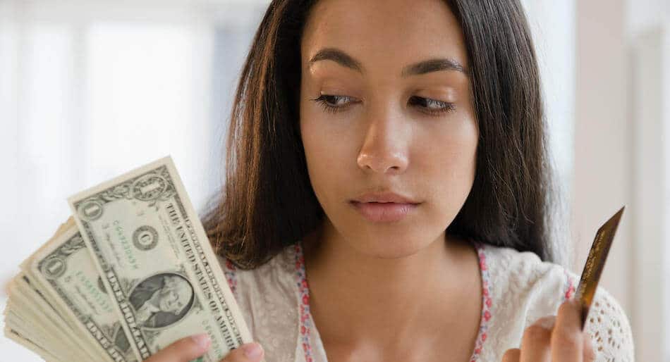 ¿Qué edad hay que tener para invertir en acciones?