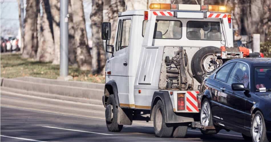 ¿Qué es un título de salvamento y debes evitarlo?